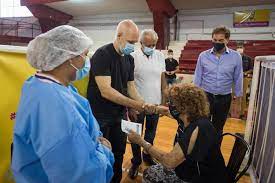 LARRETA VACUNATORIO2