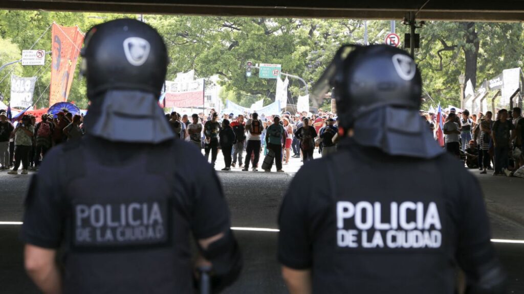 policia-de-la-ciudad-16201812-528281