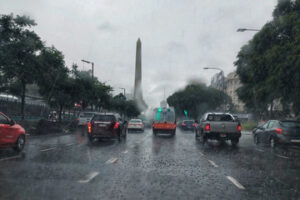 Diluvia , lluvia en la ciudad de Buenos Aires Foto Ce Profetico