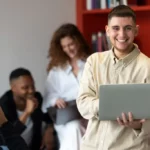La Ciudad mantiene abierta la inscripción a su programa online gratuito de capacitación laboral para jóvenes.